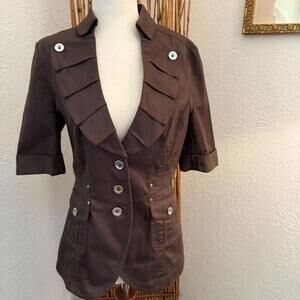 White House Black Market brown short sleeve pleated jacket